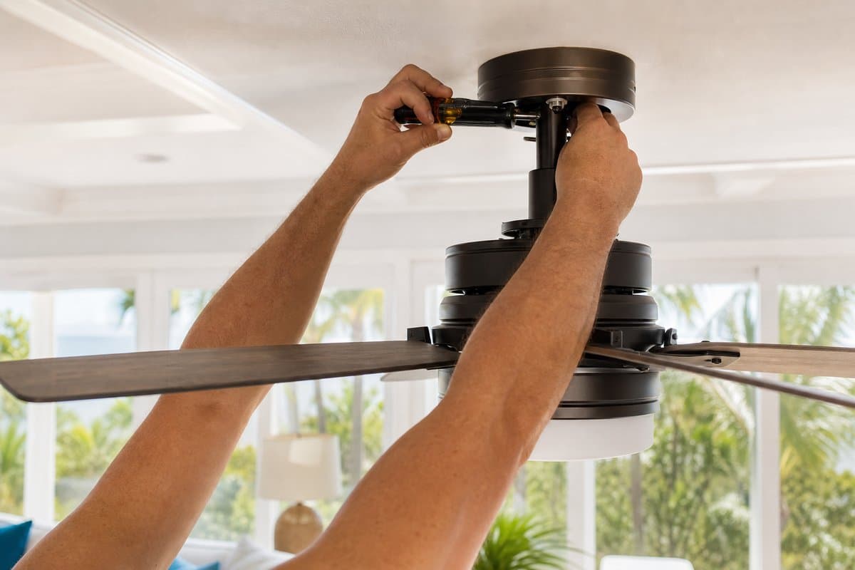 How Much Does Ceiling Fan Installation Cost in Tampa Bay?